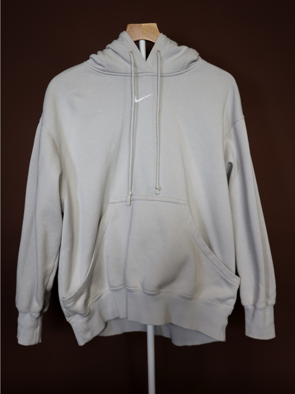 Nike Women’s beige hoodie - Medium
